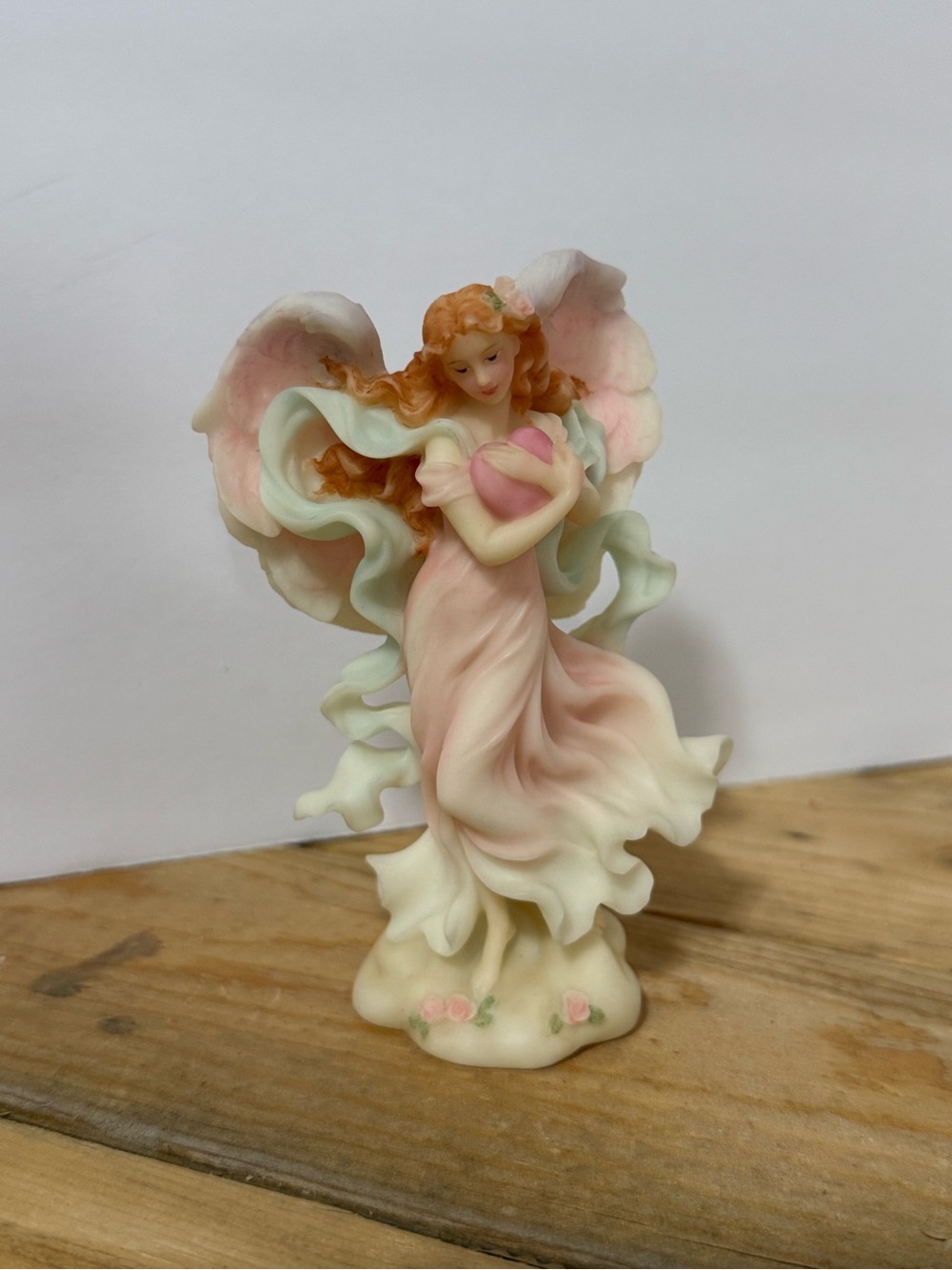Vintage Roman Seraphim Classics February Angel Boxed Figurine Heart 81812